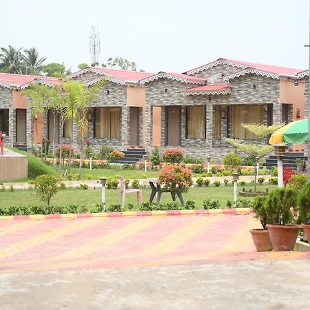 Golden View Resort And Restaurant Tajpur Exterior photo